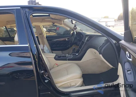 2018 Infiniti Q50 2.0T Luxe z USA, uszkodzony, nr VIN JN1CV7AR8JM280073